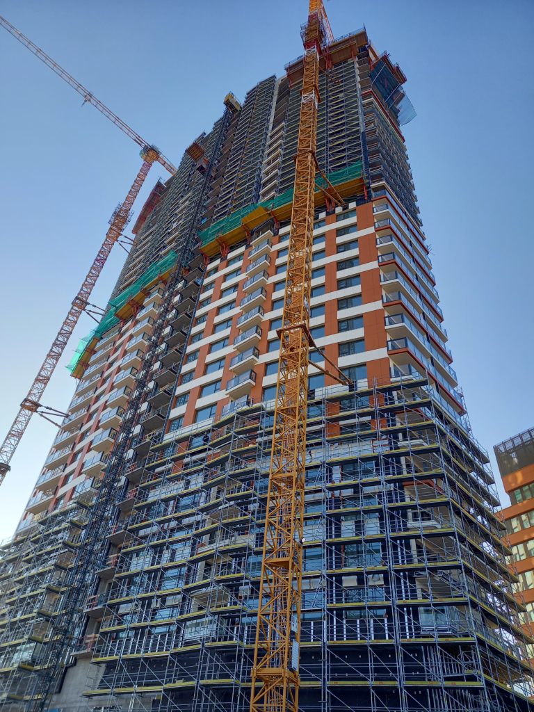 Koľkých stavebných firiem sa bude týkať povinná certifikácia zhotoviteľov vyhradených stavieb?